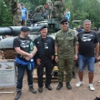 Velitel pluku s bývalým velitelem praporu, nyní velitelPozemních sil OSSR